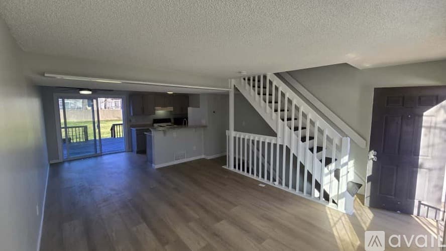 Hilliard Condo: 5185 Singleton Dr
