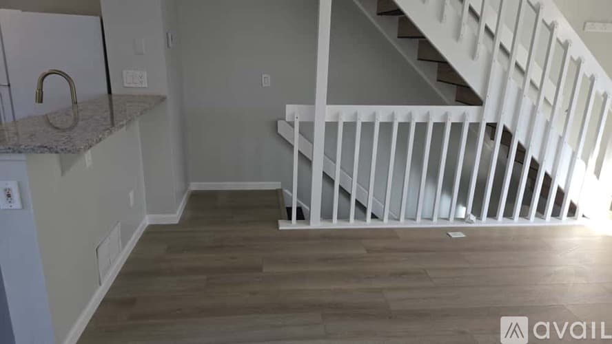 Hilliard Condo: 5185 Singleton Dr
