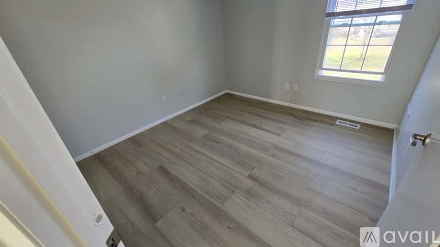 Hilliard Condo: 5185 Singleton Dr