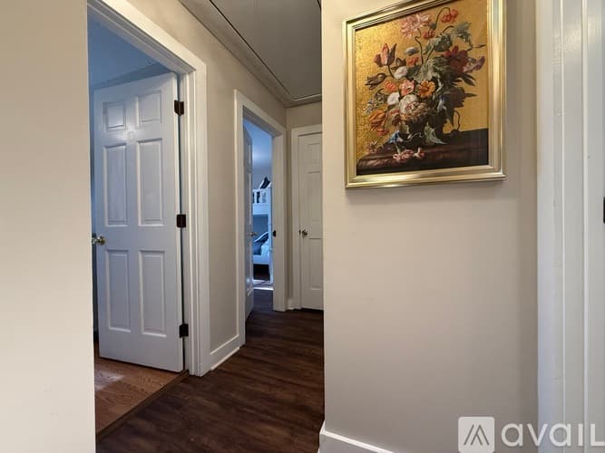 Raleigh House: 505 Westbrook Dr