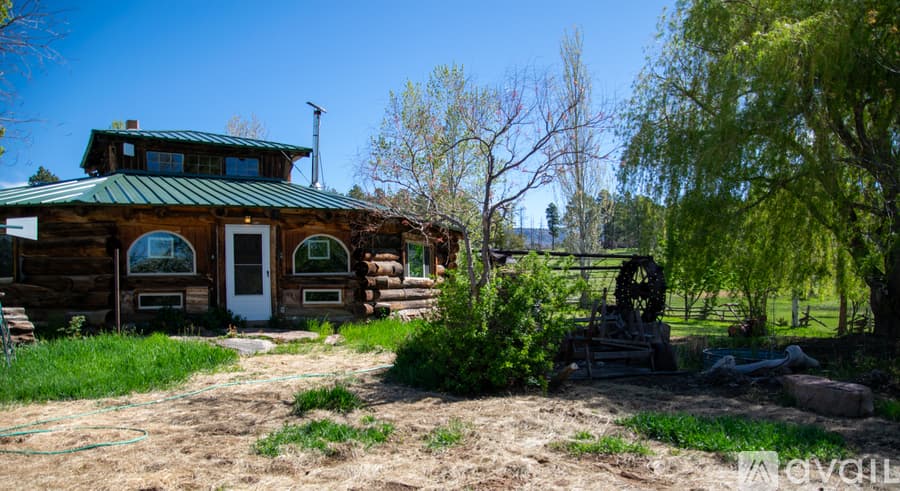 Mancos House: 43393 County Road M
