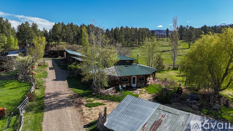 Mancos House: 43393 County Road M