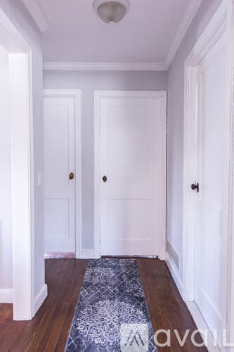 Milford House: 30 Florence Ave