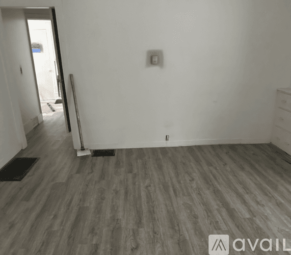 Beloit Apartment: 8th St