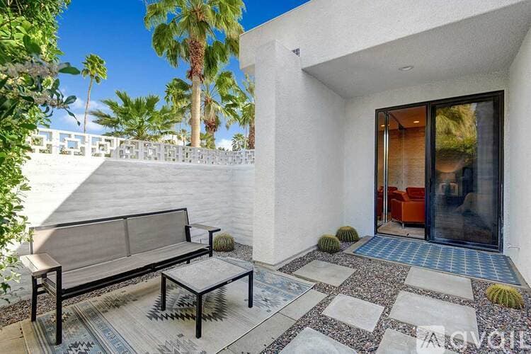 Rancho Mirage House: 70955 Tamarisk Ln