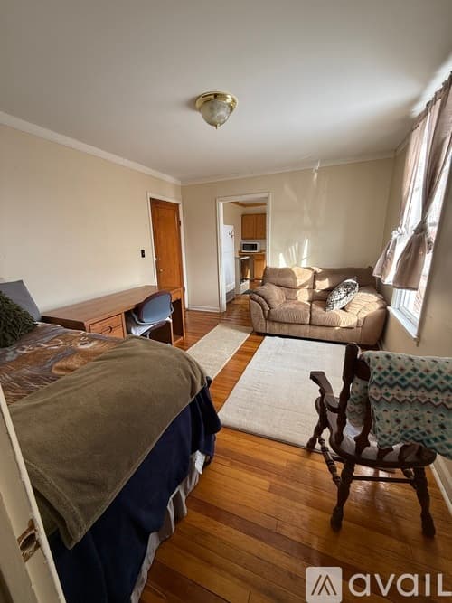 Anaconda Apartment: 817 E Park Ave