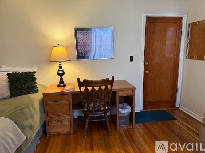 Anaconda Apartment: 817 E Park Ave