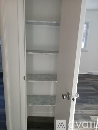 Latham Apartment: 1 A Saybrook Dr