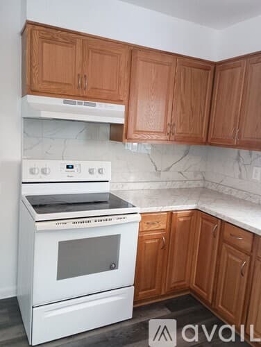 Latham Apartment: 1 A Saybrook Dr
