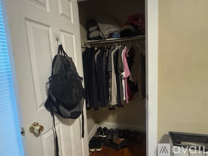 Boston Apartment: 44 Hillside St