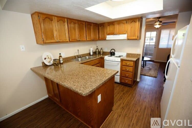 Peoria Apartment: 10134 W Mohawk Ln