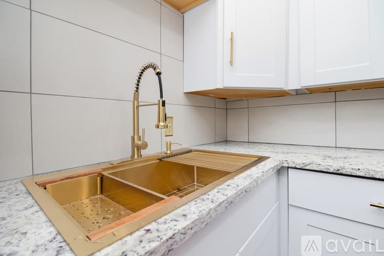 Atlanta Apartment: 1783 Ridgewood Dr NE