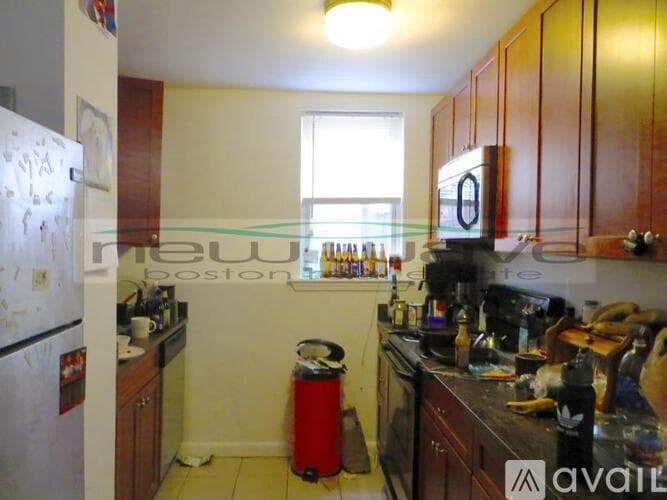 Boston Apartment: 10 Parker Hill Ave