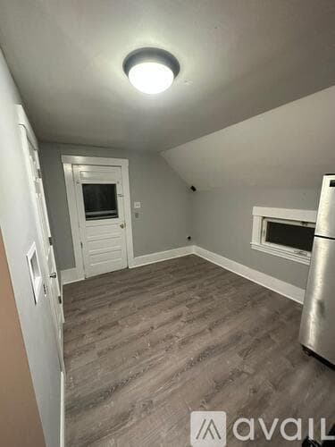 Fitchburg Apartment: 35 Westminster St