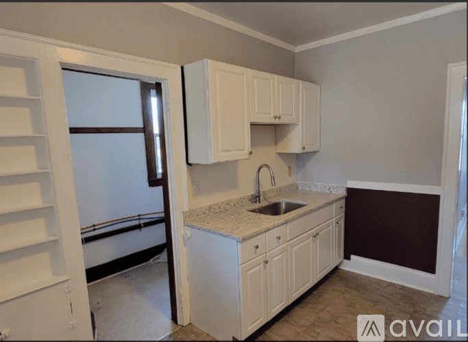 West Hartford Apartment: 9 Crosby St