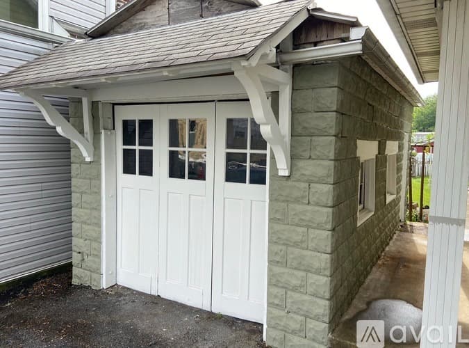 Harrisburg House: 3416 N 6th St