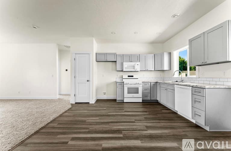 Emmett House: 1771 Regency Way