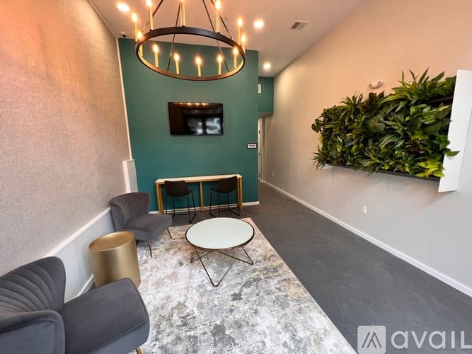 Lowell Apartment: 160 Middlesex Street