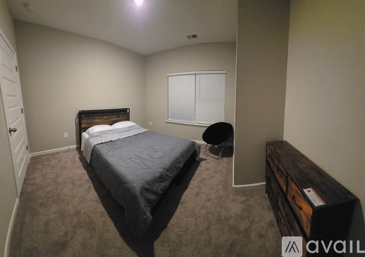 Dallas House: 159 Belmont Ln