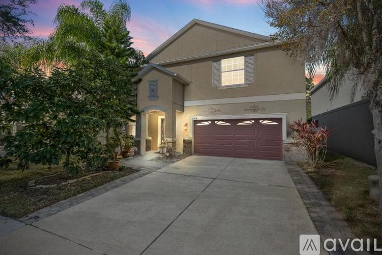 Tampa House: 20414 Carolina Cherry Court