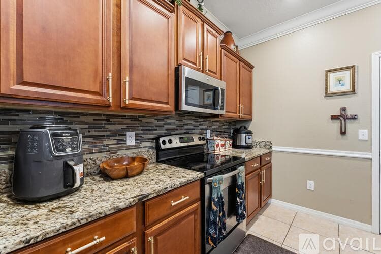 Tampa House: 20414 Carolina Cherry Court