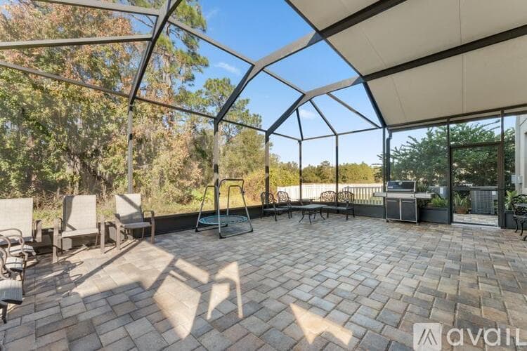 Tampa House: 20414 Carolina Cherry Court