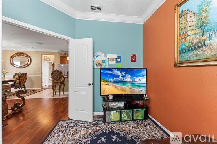 Tampa House: 20414 Carolina Cherry Court