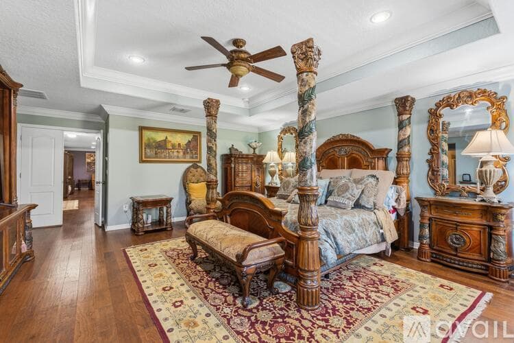 Tampa House: 20414 Carolina Cherry Court
