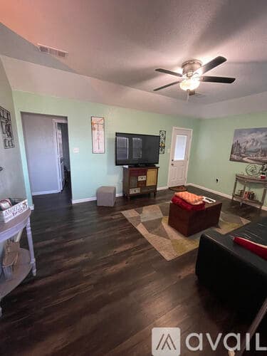 Temple House: 610 Turley Dr