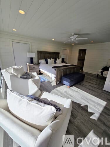 Clayton House: 151 Timpson Cove Rd