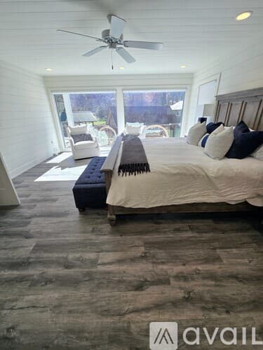 Clayton House: 151 Timpson Cove Rd