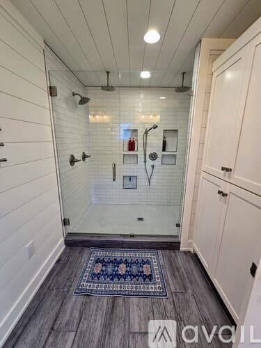 Clayton House: 151 Timpson Cove Rd