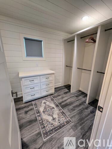 Clayton House: 151 Timpson Cove Rd