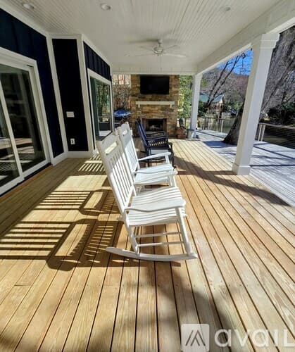 Clayton House: 151 Timpson Cove Rd