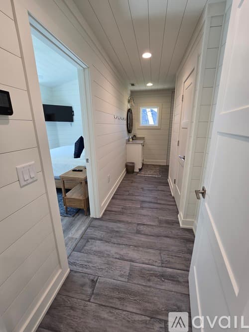 Clayton House: 151 Timpson Cove Rd