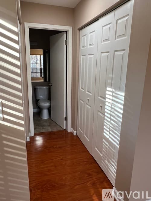 Galloway Apartment: 21 Cheshire Dr
