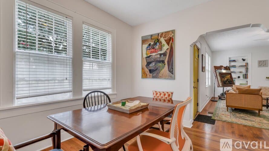 Savannah House: 1219 Washington Ave