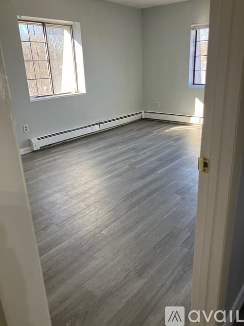 Rockland Condo: 119 Grove Street