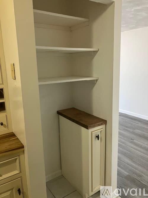 Rockland Condo: 119 Grove Street