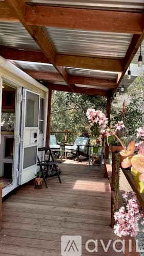 Topanga Apartment: 2535 Hawks Nest Trail