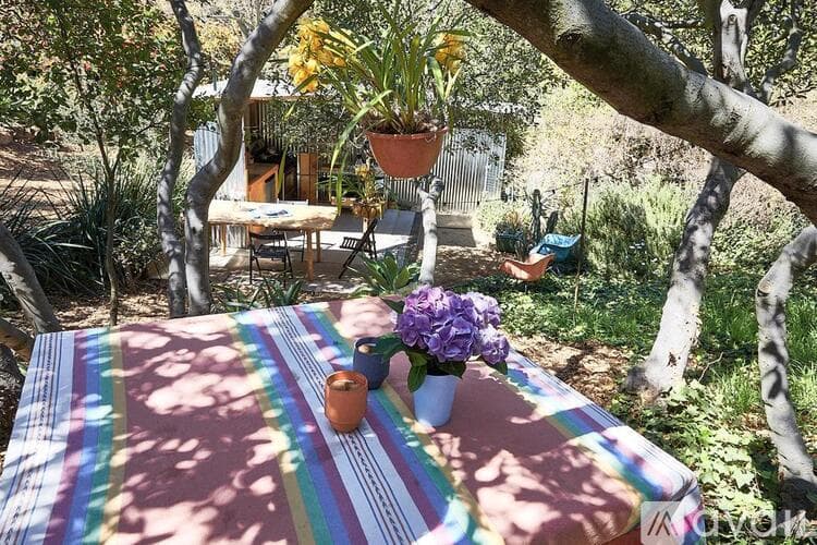 Topanga Apartment: 2535 Hawks Nest Trail