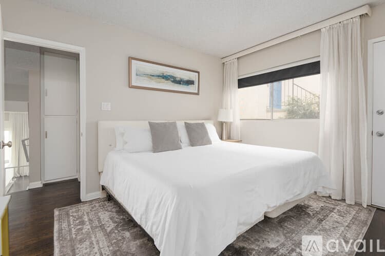Malibu Condo: 18065 Coastline Dr