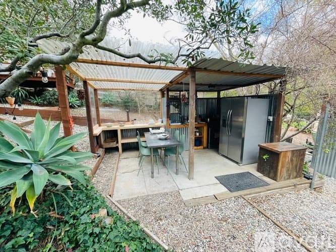 Topanga Apartment: 2535 Hawks Nest Trail