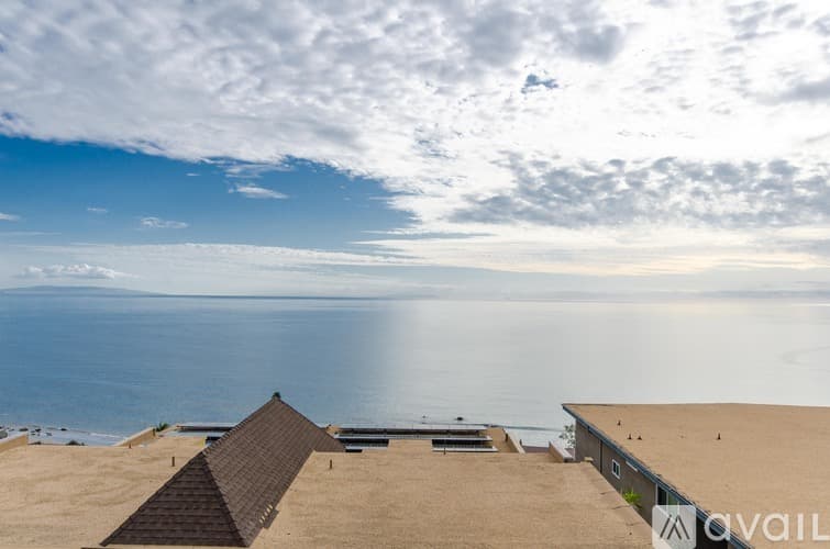 Malibu Condo: 18065 Coastline Dr