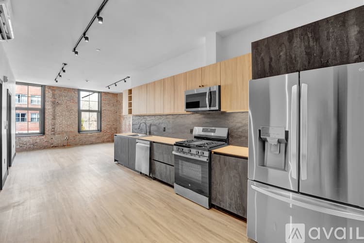 Scranton Apartment: 115 Penn Ave