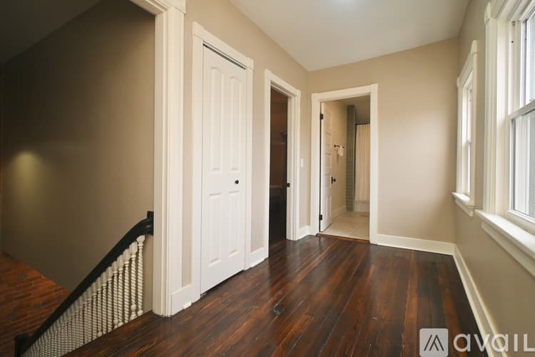 Cincinnati House: 2369 Park Ave