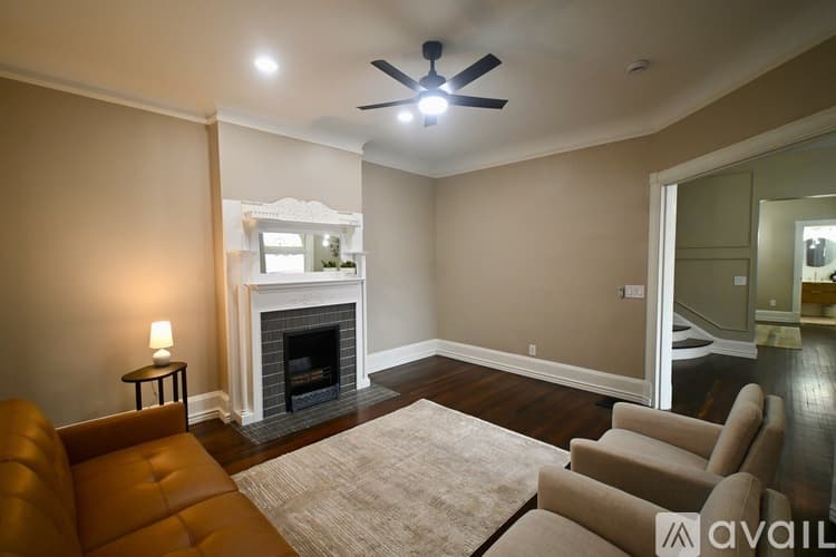Cincinnati House: 2369 Park Ave