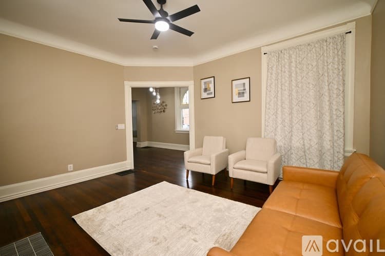 Cincinnati House: 2369 Park Ave