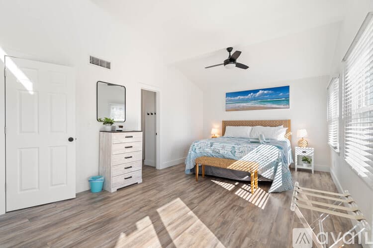 St. Pete Beach House: 113 4th Ave