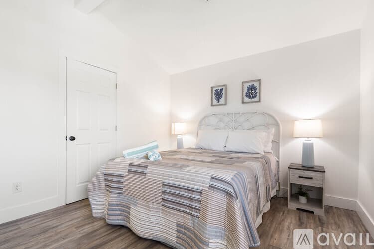 St. Pete Beach House: 113 4th Ave